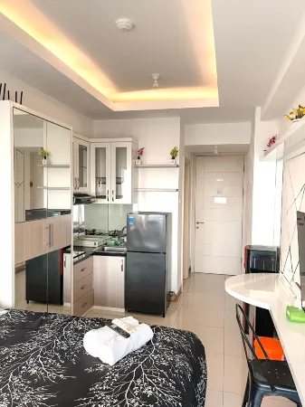 PakuwonMall Apartment @Anderson Studio By B&B Host Отели рядом с достопримечательностью «Loop»