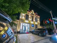 Centrum Hotel Tashkent Hotels near Tashkent Intl. Airport