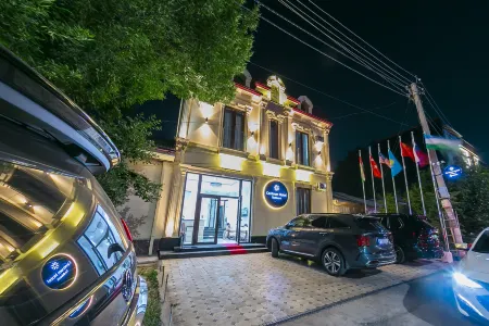 Centrum Hotel Tashkent Отели рядом с достопримечательностью «Площадь Мустакиллик»