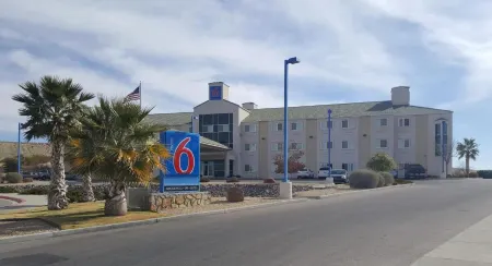 Studio 6 Las Cruces, NM Telshor