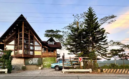 OYO 1173 Sermon On The Mount Retreat Resort Отели в г. Баламбан