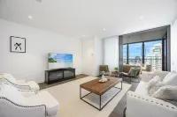 Seaside CBD/Luxury 3 bedrooms/6 people/2 parking spaces/Unbeatable view/Convenient transportation Hotels in Barangaroo