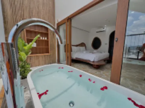 SamSet Penthouse ManorCrown Hue