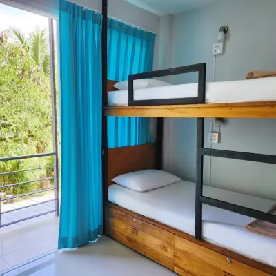 Theppahrak Hostel Khaolak Hotels near Beyond Boxing Stadium - Bang Neang Khaolak