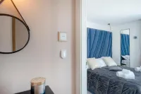 Mare | Fronte Mare con Balcone – Vicino al Centro Storico