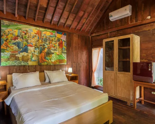 Tahlia's Villa Hotels in Tanjung