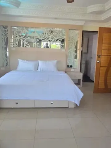 วิลล่าทั้งหลัง