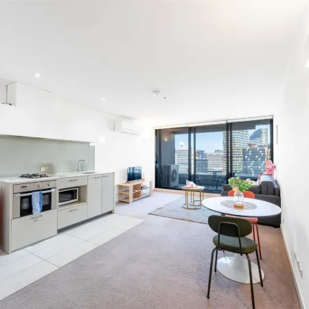 Prime CityView - Steps from Southern Cross
