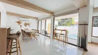 i-Vada Pool Villa Bangsaen