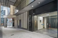 Urban Studio Retreat | Melbourne CBD Living - C27
