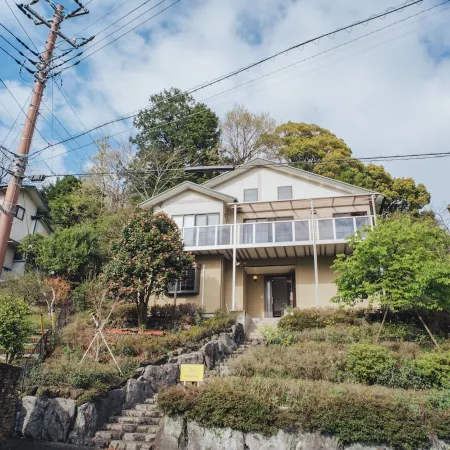 【Bright House】Private Villa for 6| With Onsen | Close to Coast | Walking to station