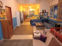 邁AK膳宿公寓