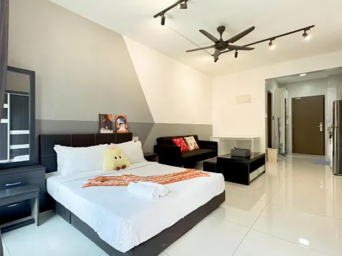 Central Park 5mins to Angsana Mall By MWM - Boutique