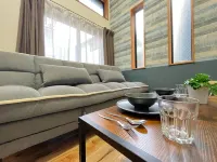 New opening! About a 5-minute drive to Marine Messe | Loft space for up to 4 guests - 3-Star