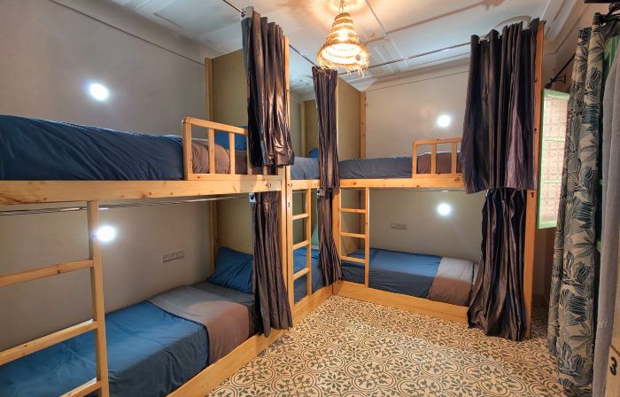Freedom Yan Hostel