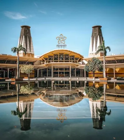 Maya Homestay Putrajaya @ Twelve Отели рядом с достопримечательностью «Masjid Tuanku Mizan Zainal Abidin (Masjid Besi)»