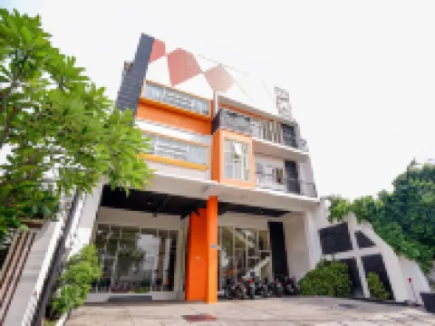 Hotel Pratisarawirya by The Loka Hotels in Mulyorejo