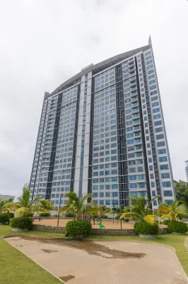 Seaview Suites at Jesselton Quay Kota Kinabalu - Infinity Pools