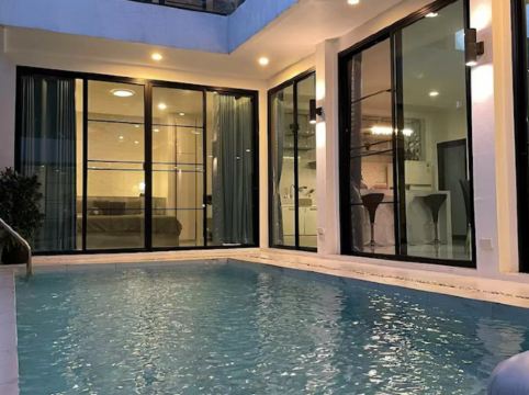 Sabai Sabai Villa at 89 Plaza