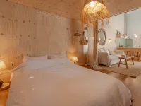 Jeju Mui Hotels near Geumsungdang
