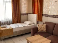 Best Life Apart Otel โรงแรมใกล้หาด Kleopatra Beach