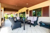 SeaBreeze Residence Mae Phim - Airport Shuttle