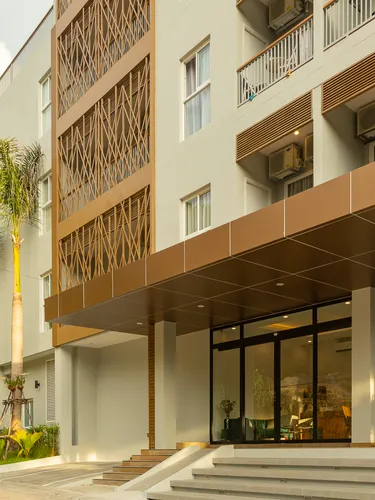 รูปภาพของStylish Apartment with Scenic Rooftop Pool