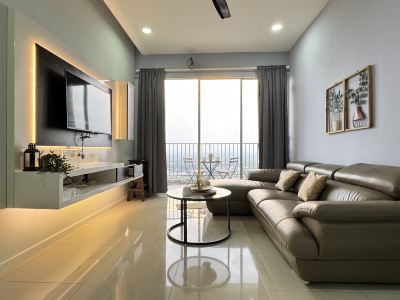 Taiping Crystal Creek Condo Pool Gym Netflix