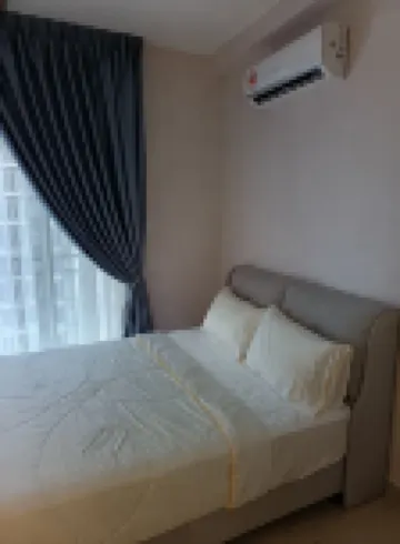 Trellis Residences (5 min to RTS and CIQ)