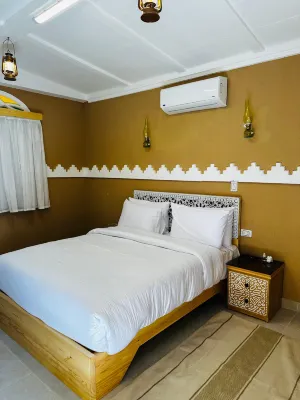 Happy Oasis Hotel Hotels in 