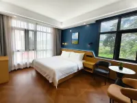 NAMKHAN SCENIC HOTEL Các khách sạn gần Làng Ban Phanom