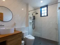 Mountain View chaloklum 2 bed house Hotels near Haad Khom Beach