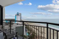 Impressive 1Br Oceanfront Suite, With Pool and Free Wifi - Condos