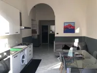70 sqm market house 2 min from the Central Station - - 2 Yıldız
