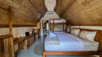 Kura Beach Resort Gili Air - بار