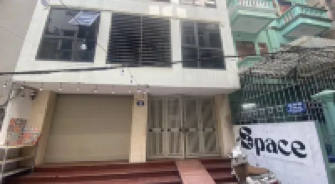 Era Apartment Ha Yen Quyet Hotels near Foreign Trade University