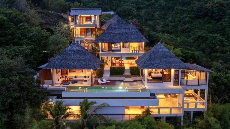 รูปภาพของJasmine Waterslide 5BR Pool Villa