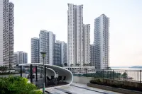 Chic 3BR in Danga Bay with Water Views & Parking Hotel di Johor Bahru