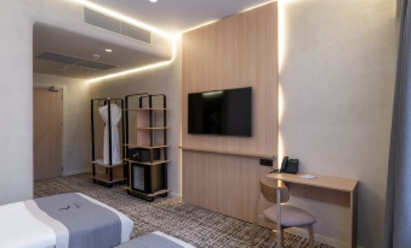 Renion City Hotel (Opened in 2025)