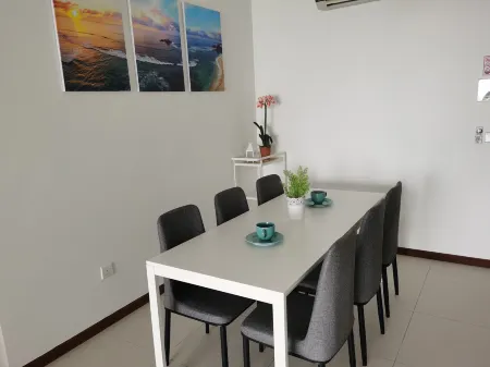 Landmark by Homey Planet 3BR Family Suite(A)