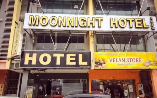 Moon Night Hotel By Secoms Hotel di Batu Caves