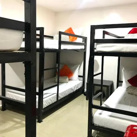 HALFWAY HOUSE HOSTEL MACTAN CEBU AIRPORT