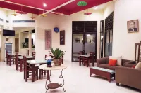 Tripletree Ken Hotel