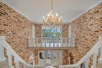 Stunning 4BR Holiday Home with Water Views & Pool Hotels in Umina Beach