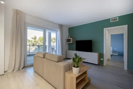 Felice 107 - Apartment with Terrace + Free parking