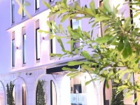 RS1 Hotel--Near Wattay International Airport Hotels near Wattay Intl. Airport