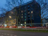 Homaris Kreuzberg 61 Hotels near Viktoriapark