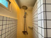 Nana Best Hostel