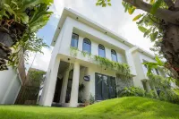 The B Relax House