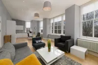 Spacious 3 Bedrooms in Cardiff Bay w/ Parking